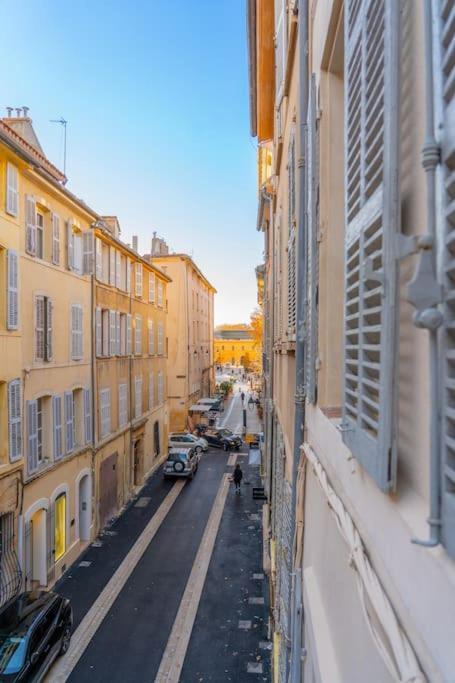 Spacieux Loft Aix-En-Provence Exterior photo