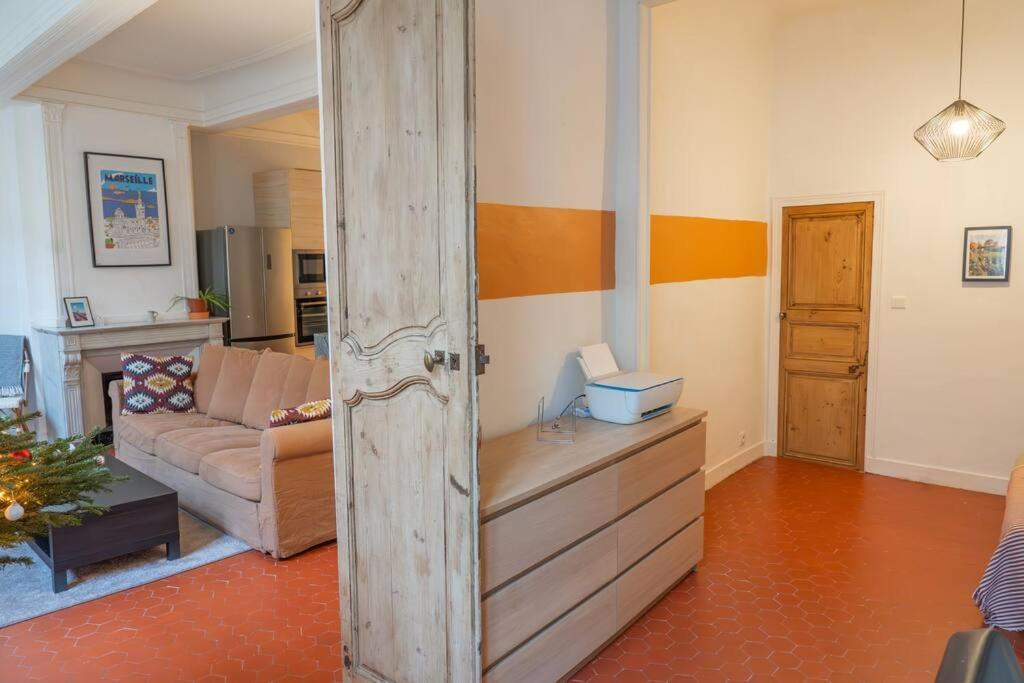 Spacieux Loft Aix-En-Provence Exterior photo