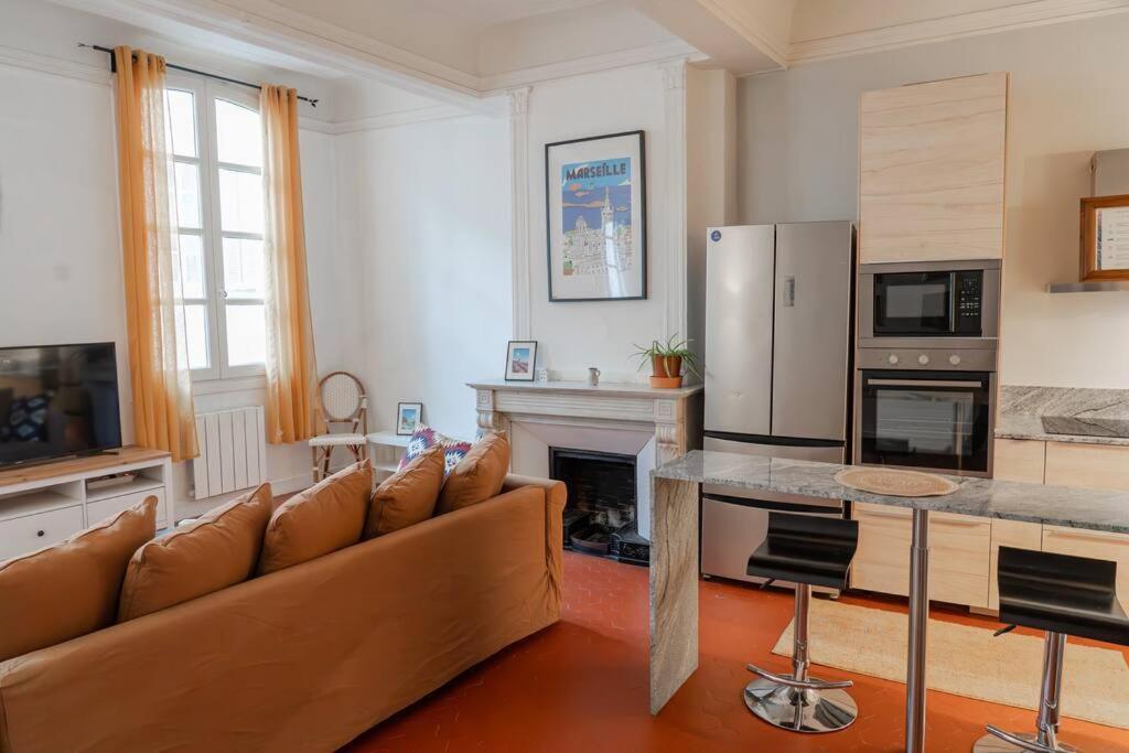Spacieux Loft Aix-En-Provence Exterior photo